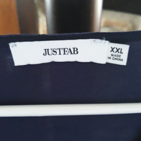 Top - Picture 3 of 4